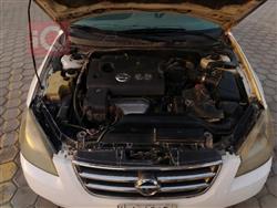 نیسان ئەلتیما